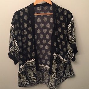 Black and white Kimono cardigan