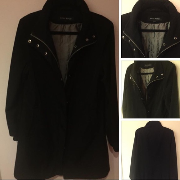 Stunning Anne Klein Black Raincoat