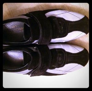 Donald J. Pliner Shoes