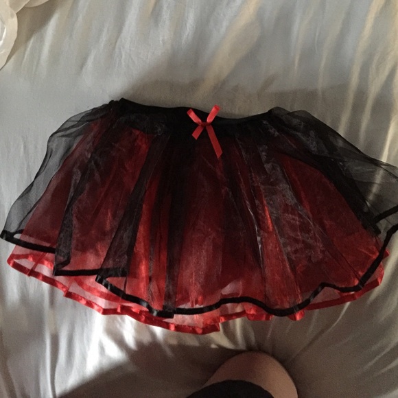 Tutu - Picture 2 of 2