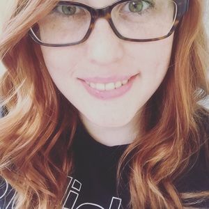 Meet your Posher, Teri