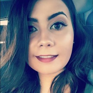 Meet your Posher, Addie