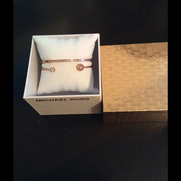 Michael Kors bracelet set - rose tone