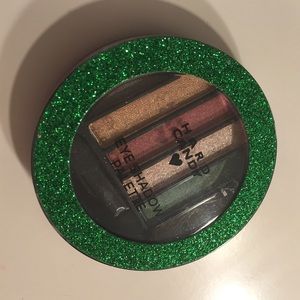Hardcandy 6 shade pallet never used