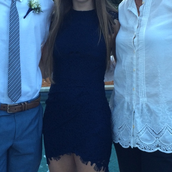 Dress - Picture 2 of 2