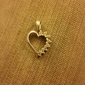 Heart pendant
