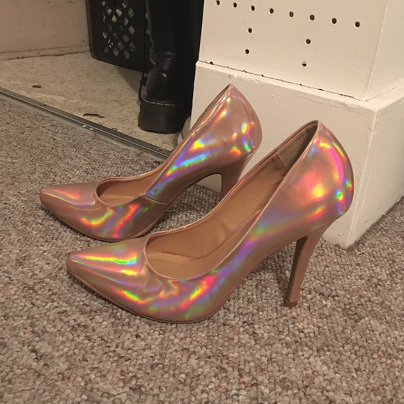 Metallic rose gold heels size 9
