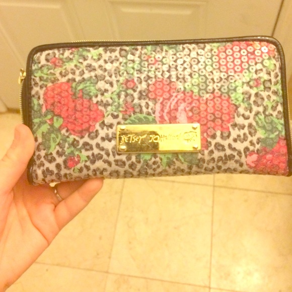 Betsy Johnson wallet