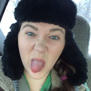 Meet your Posher, Nicole