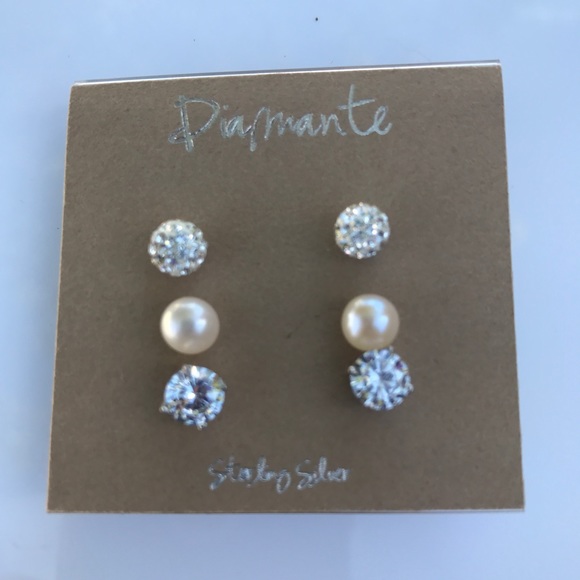 Brand New 3 pc. set of beautiful earrings - Picture 4 of 8