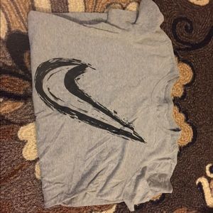 NIKE T-shirt