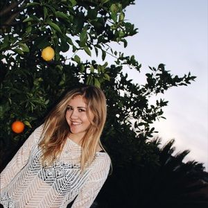 Meet your Posher, Cait