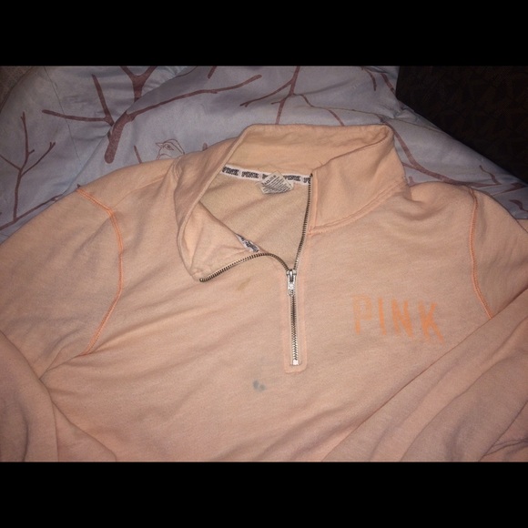 HOLDING🔴🔴🔴 - Picture 3 of 4