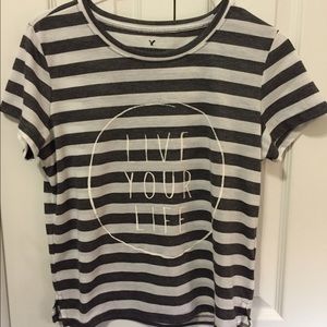 American Eagle crop top