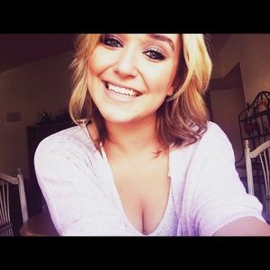 Meet your Posher, Gabby