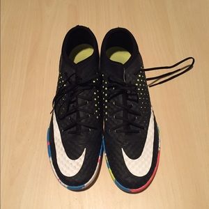Nike indoor soccer shoes
