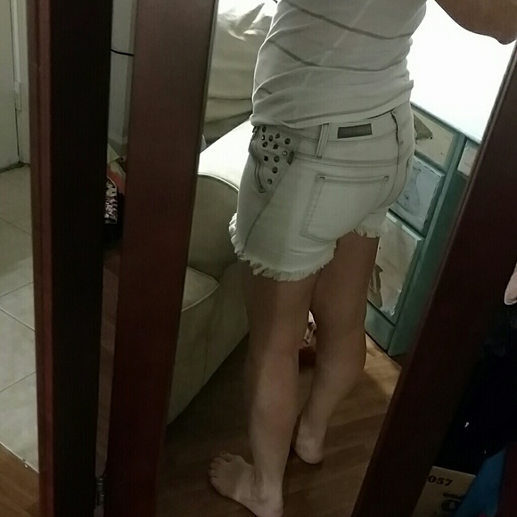 Rock & Republic Pants - Rock and Republic shorts