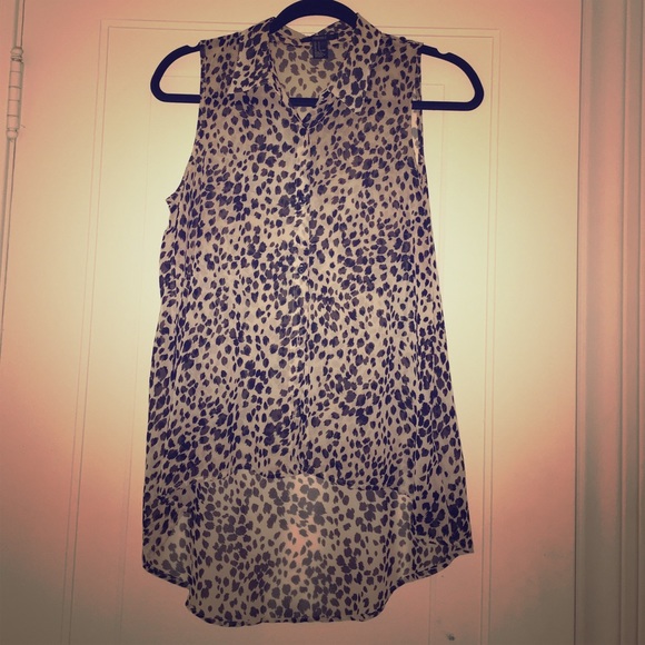 Leopard print sheer blouse. - Picture 1 of 4