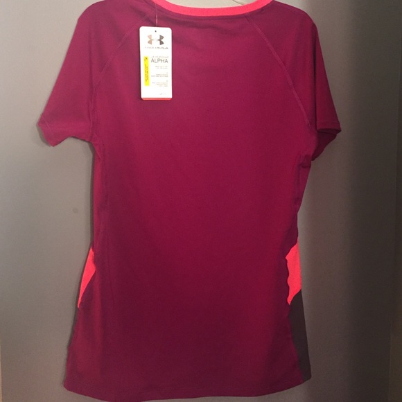 Fitted under armour tee - Picture 2 of 2