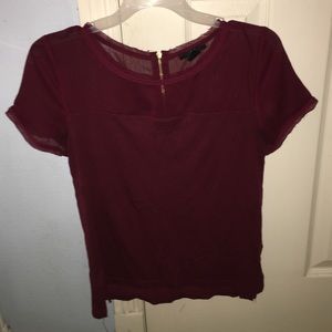 Shirt w/ zipper on the back