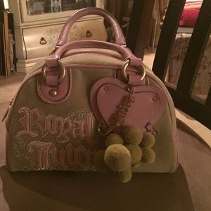 Juicy bowler bag