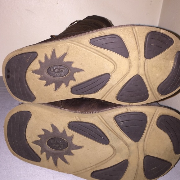 UGG Women's Kensington Brown Toast Boots Size 7 - Picture 4 of 4