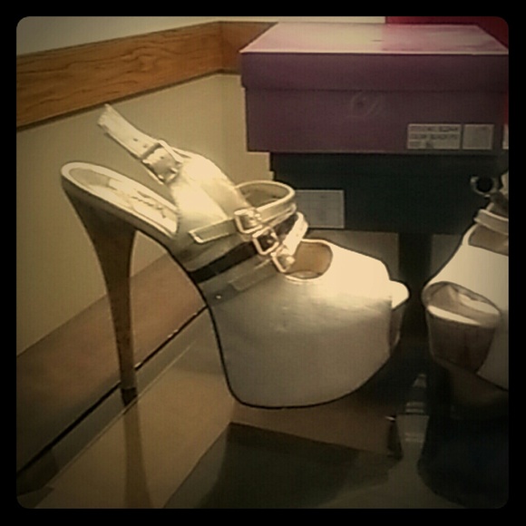 Heels or trade