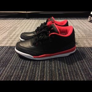 Jordan Crimson 3s