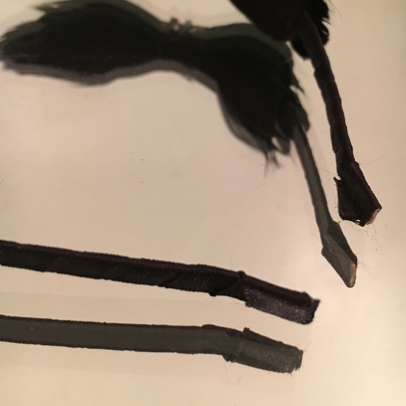 Beautiful peacock feather bow headband rhinestones - Picture 2 of 4