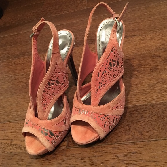 Cute and very comfortable coral sandals