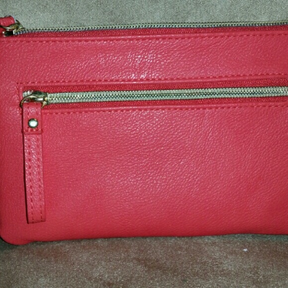 **SOLD**Apt. 9 corral bow wristlet - Picture 2 of 4