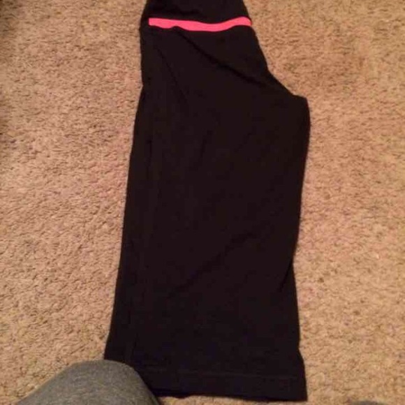 Nike croped - Picture 2 of 2