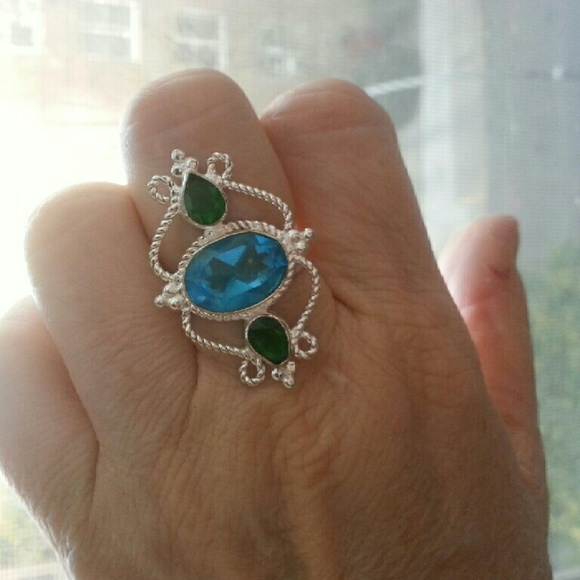 Ring - Picture 2 of 4
