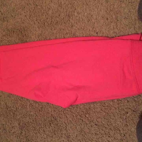 Nike croped - Picture 2 of 2