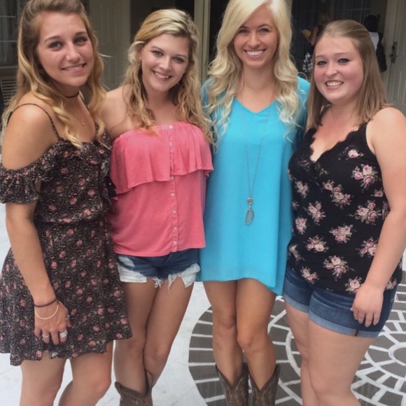 Meet your Posher, Alana - Picture 4 of 4