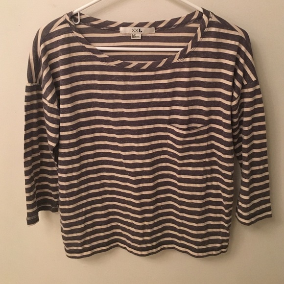 Striped blue and white top - Picture 1 of 3