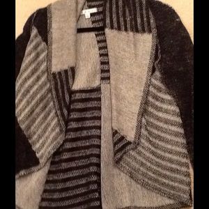 Lightweight sweater