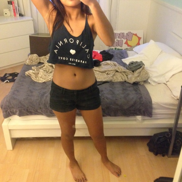 Cropped Brandy Top