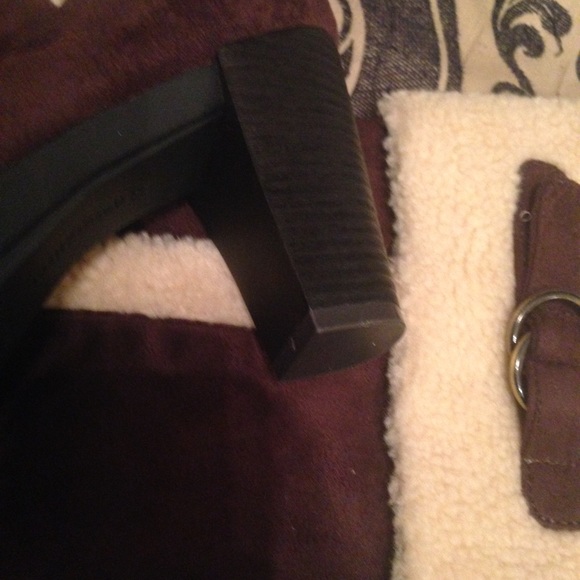 Boots - Picture 2 of 3