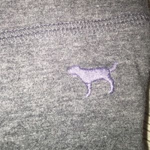 Brand new Victoria secret grey leggings 😊