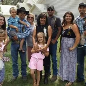 Meet your Posher, Connie