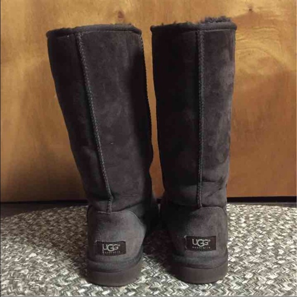 Size 8 ugg boots