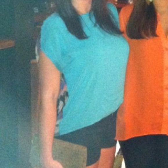 Turquoise blouse - Picture 3 of 3