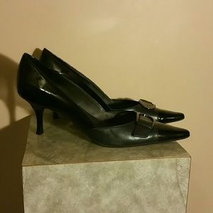 Joan & David black dress shoes