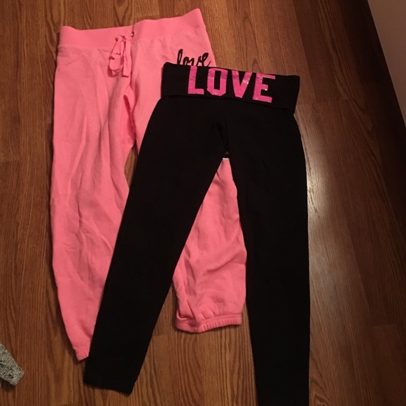 pink Victoria sweats (md ) skinny leggings (sm)