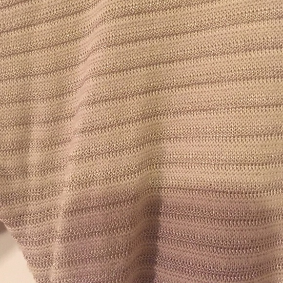 Express sweater - Picture 3 of 3