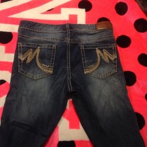 Maurice's jeans