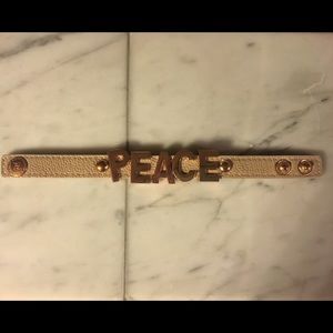 Bcbg peace bracelet nude / tan and rose gold