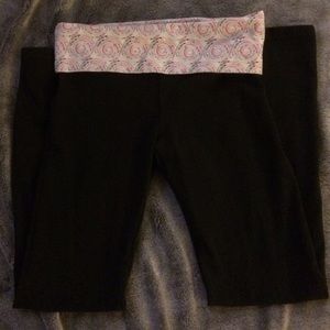 SOLD!!! EUC VS  SUPERMODEL YOGA PANTS SZ SM