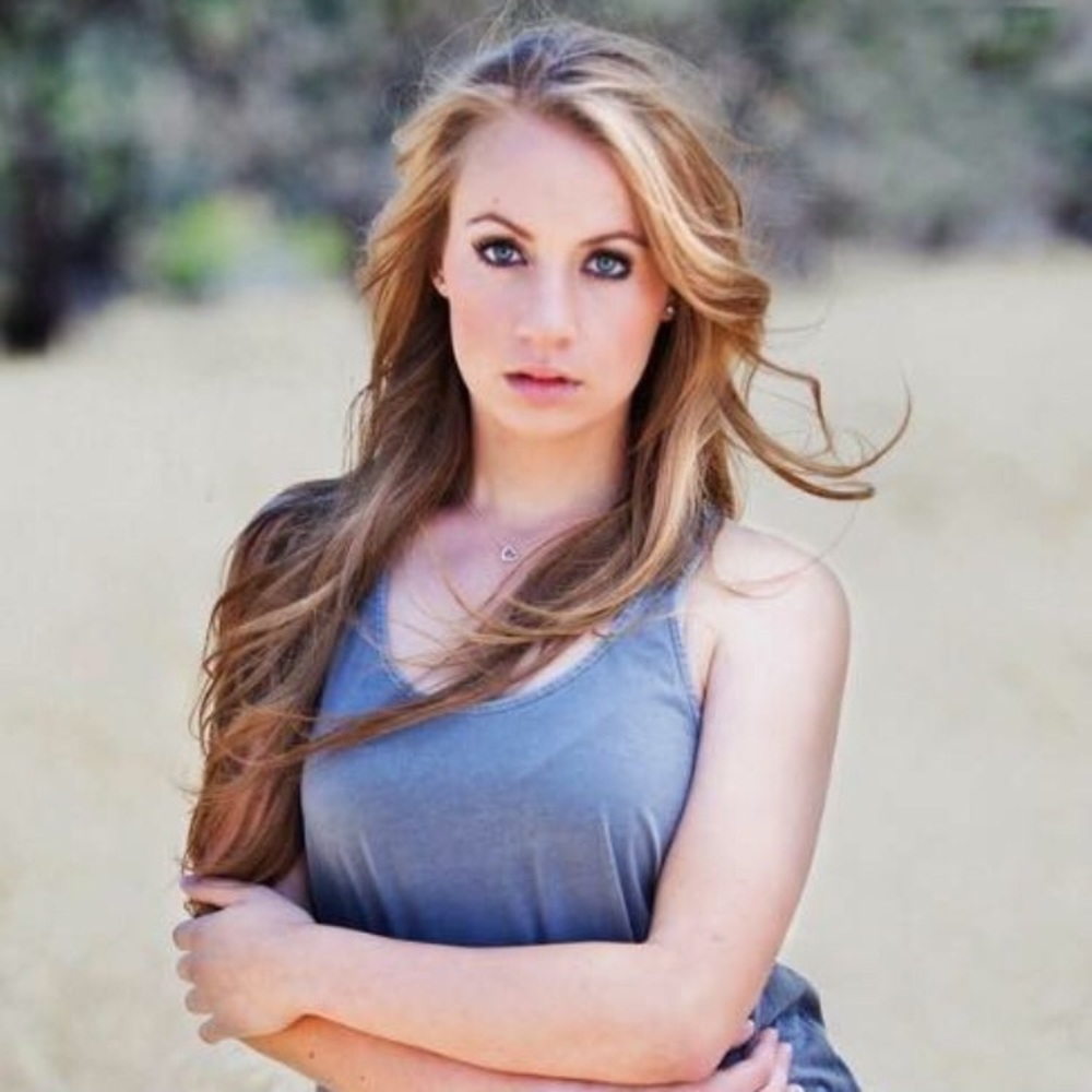 Meet your Posher, Lexi